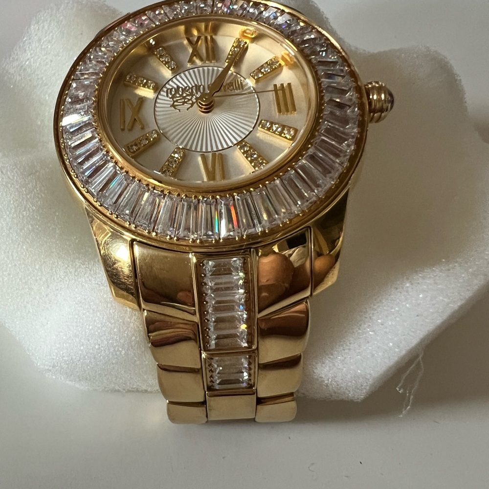 Roberto Cavalli Gold Crystal Watch - Picture 6 of 9